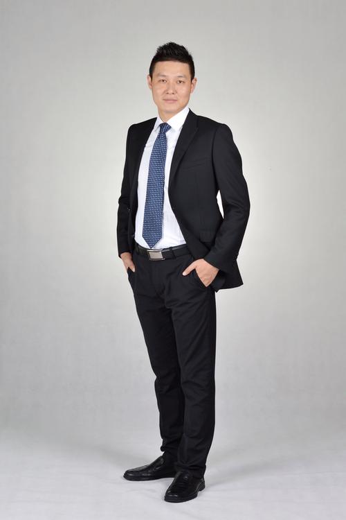 刘成宪 视觉与舞美负责人